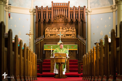 The Rev. Kent Tibben leads Divine Service at Trinity Lutheran Church on Wednesday, July 15, 2015, in Danville, Ill. LCMS Communications/Erik M. Lunsford