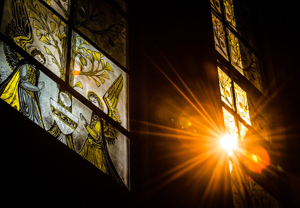 With one of the lowest rates of church attendance in Europe, Great Britain is highly secularized. But during the COVID-19 shutdown, one in four Brits tuned into an online service. 